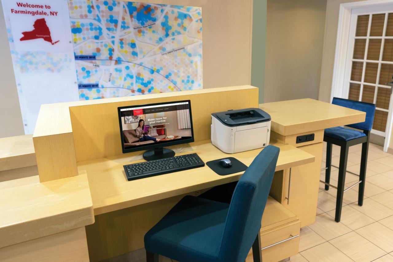 Towneplace Suites Republic Airport Long Island פרמינגדייל מראה חיצוני תמונה